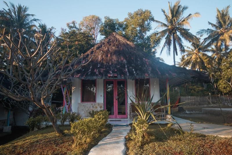 Segar Village - Genel