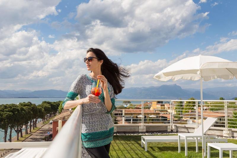 Hotel Acquadolce - Teras