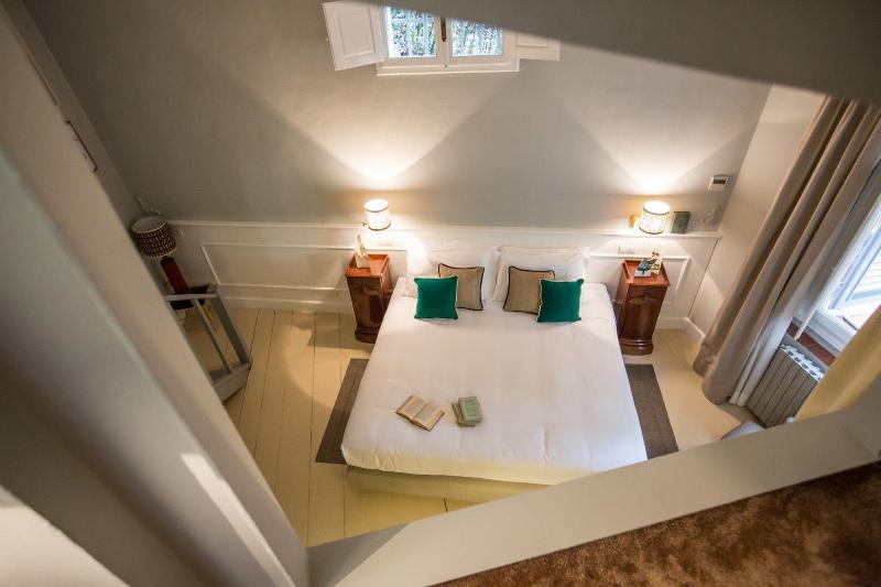 Adastra Suites - Oda
