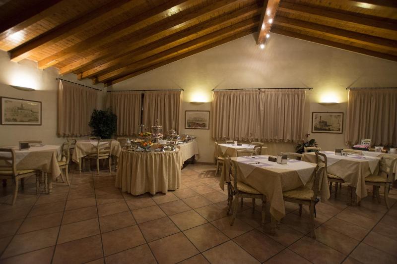 Adda Hotel - Restoran