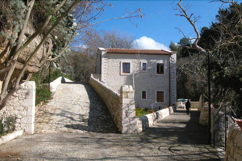 A' Cunziria - Genel
