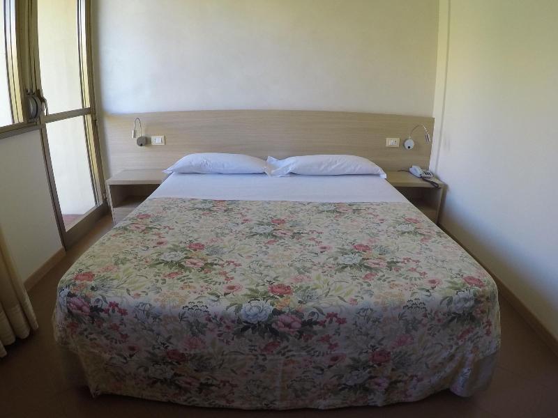 Hotel Nyers - Oda