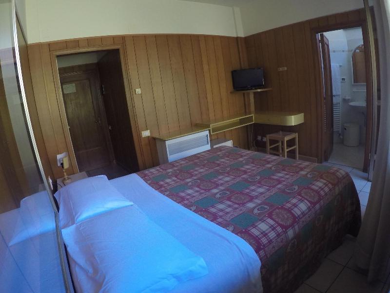 Hotel Nyers - Oda
