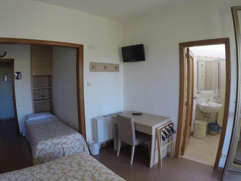 Hotel Nyers - Oda