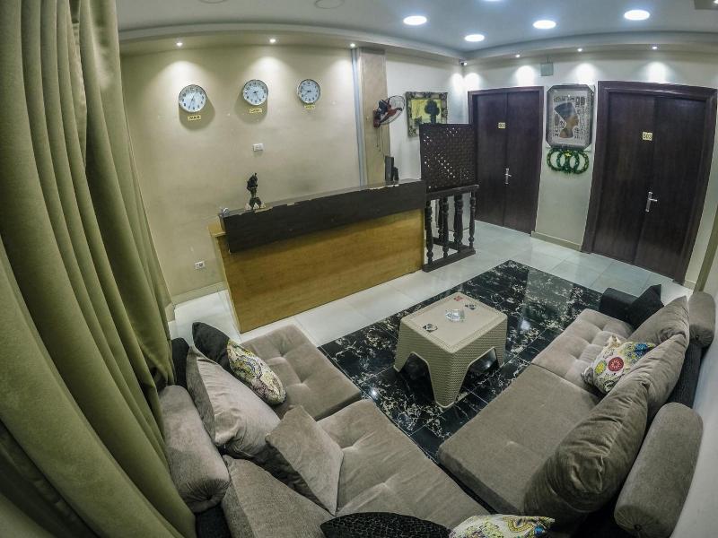 New City Hotel - Lobi
