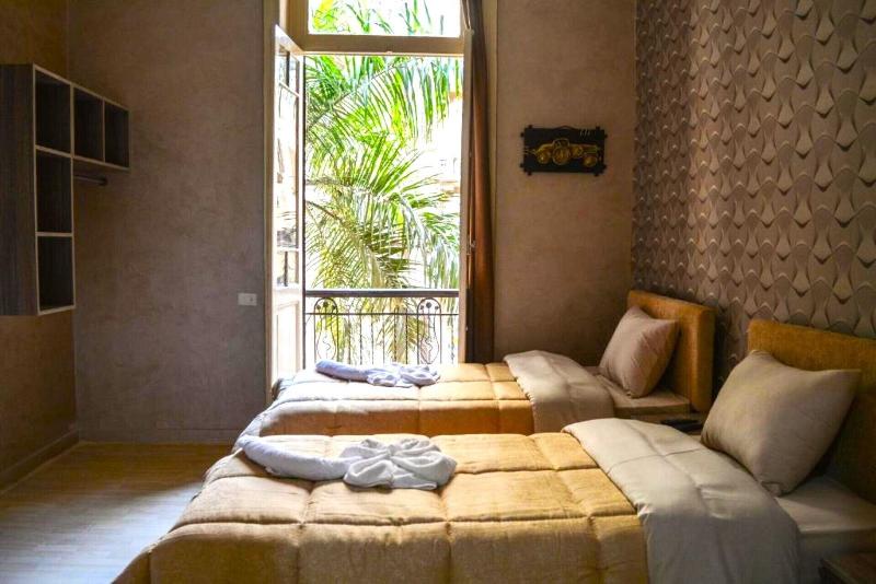 Holy Sheet Hostel - Genel