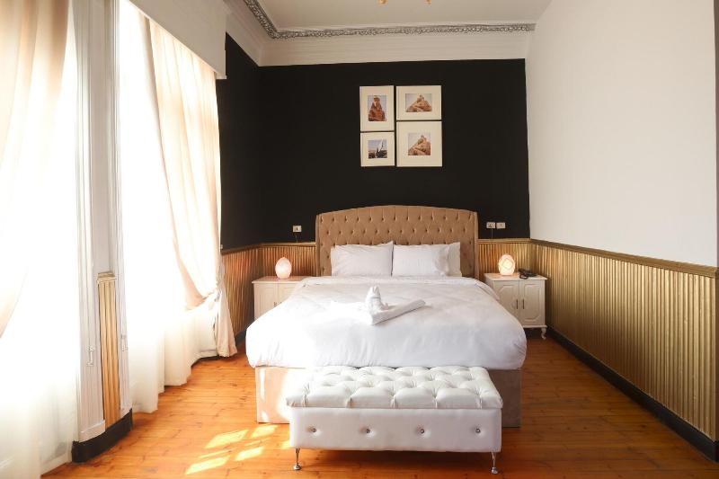 Tahrir Plaza Suites - Oda