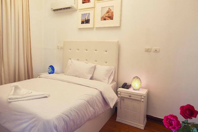 Tahrir Plaza Suites - Oda