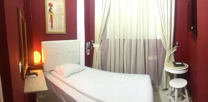 Tahrir Plaza Suites - Oda