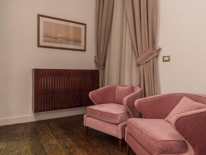 1920S Boutique Hotel And Restaurants - Oda