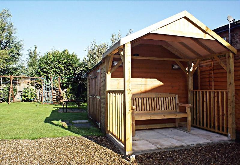 The Apple House - Genel