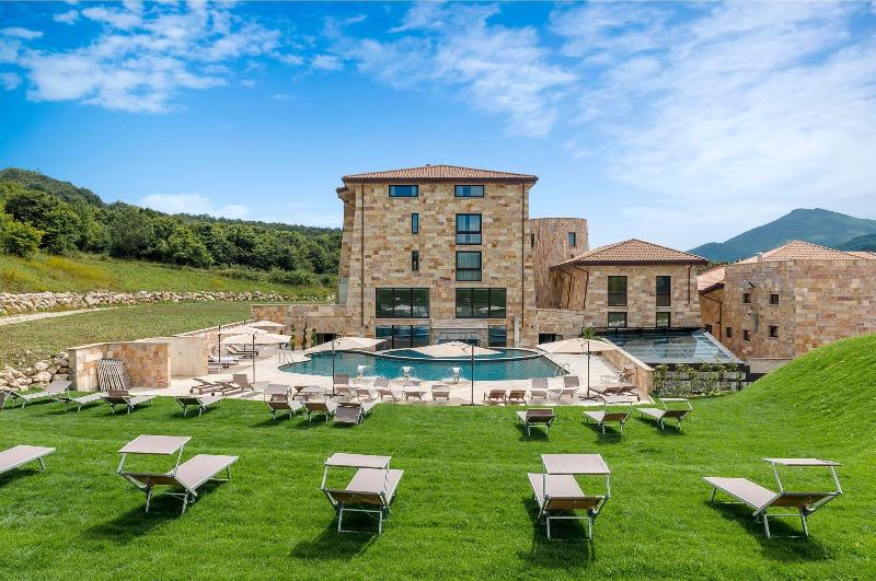 Aqua Montis Resort & Spa - Genel