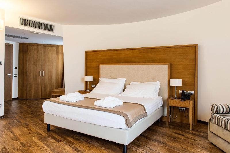 Aqua Montis Resort & Spa - Oda