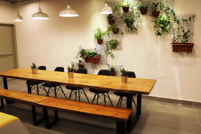 Nomads Hostel - Lobi
