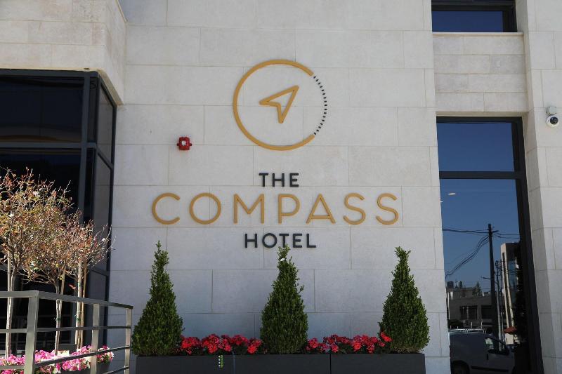 The Compass Hotel - Genel