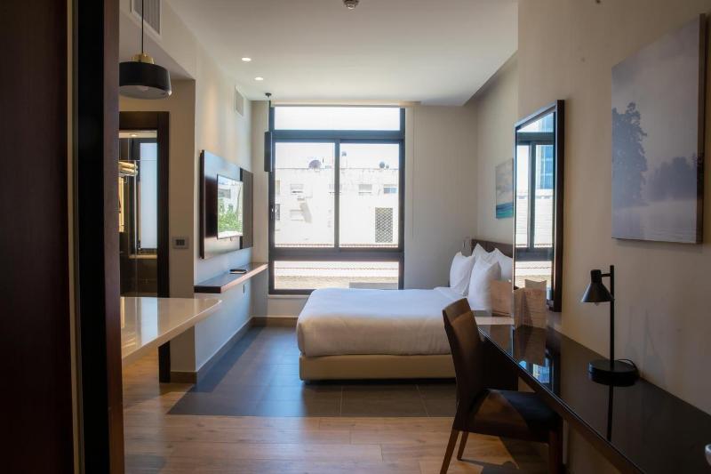 The Compass Hotel - Oda
