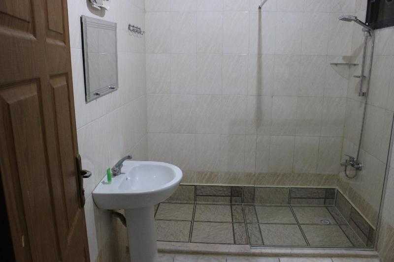 Sara Crown Hotel - Oda