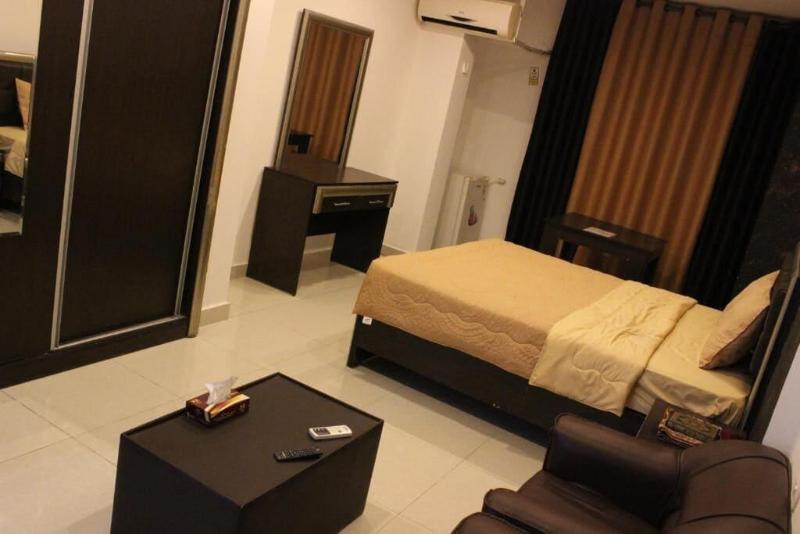 Sara Crown Hotel - Oda