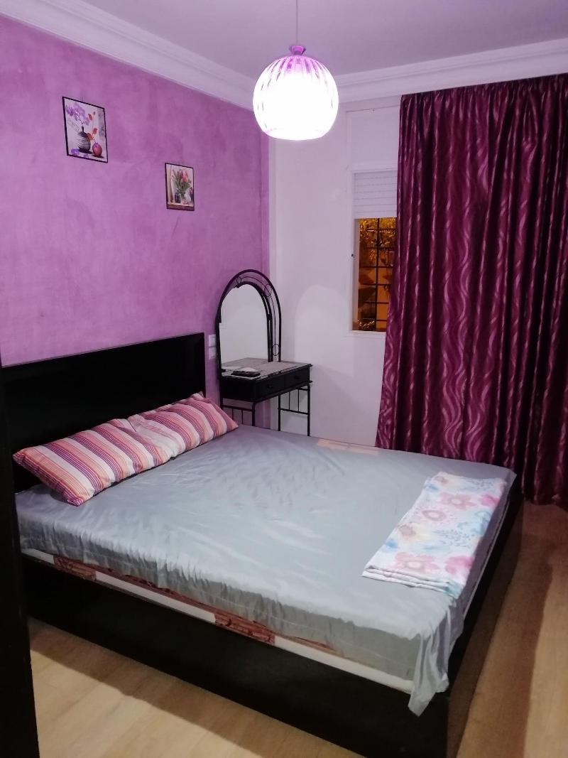 Mohammed V Airport Homestay - Oda