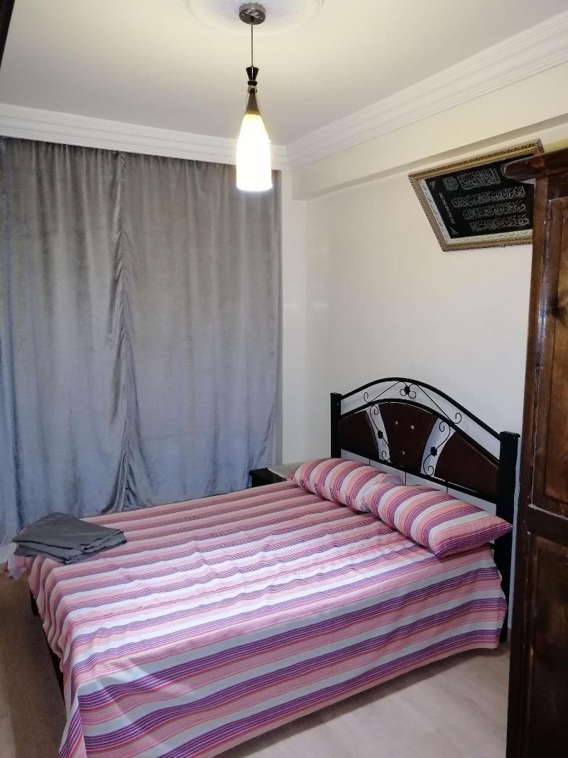 Mohammed V Airport Homestay - Oda