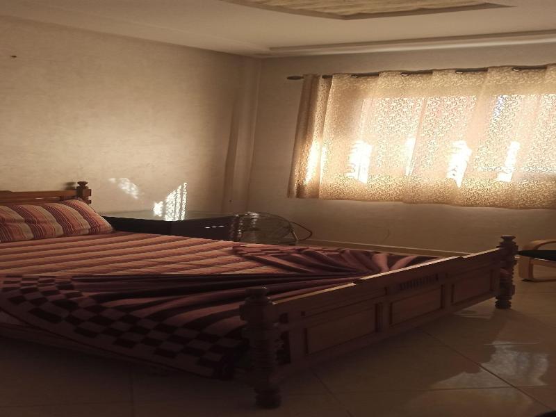Mohammed V Airport Homestay - Oda