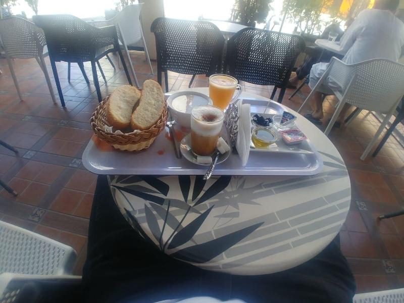 Mohammed V Airport Homestay - Restoran
