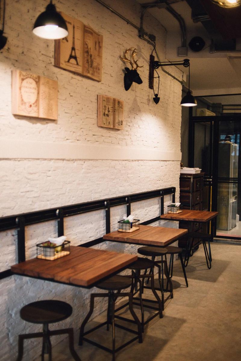 Chernchan Hostel - Restoran