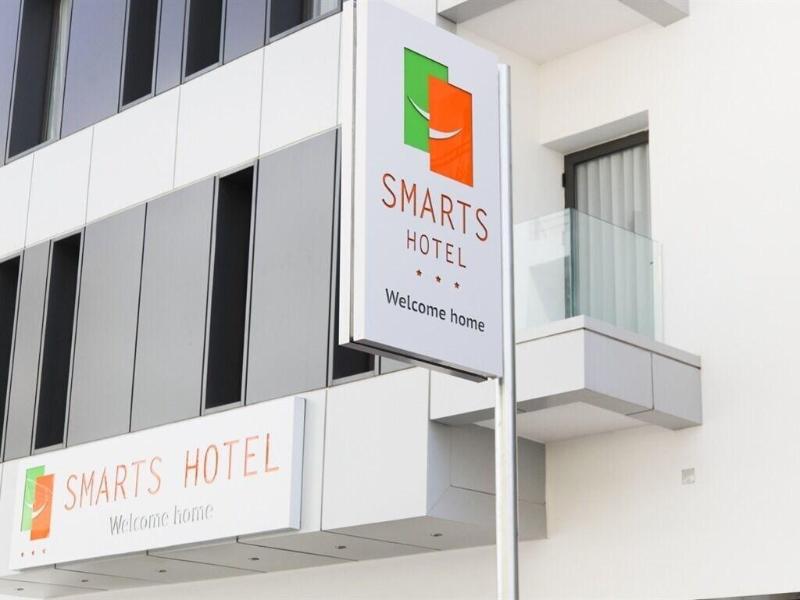 Smarts Hotel - Genel