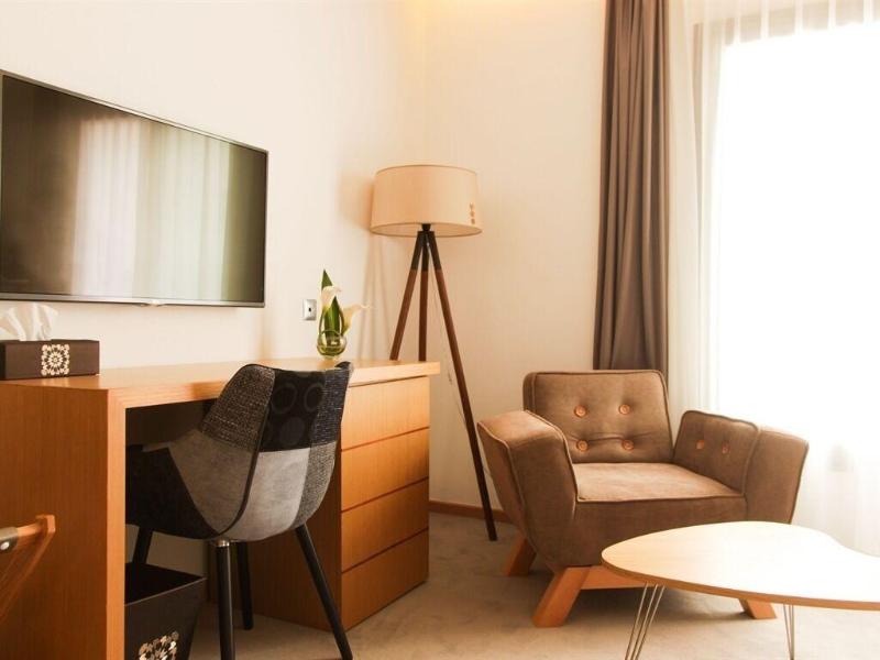 Smarts Hotel - Oda