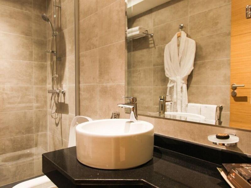 Smarts Hotel - Oda