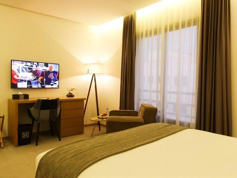 Smarts Hotel - Oda