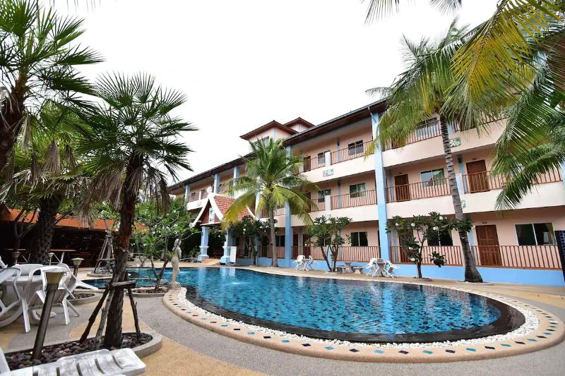 Ampan Resort & Apartment by ZUZU - Havuz