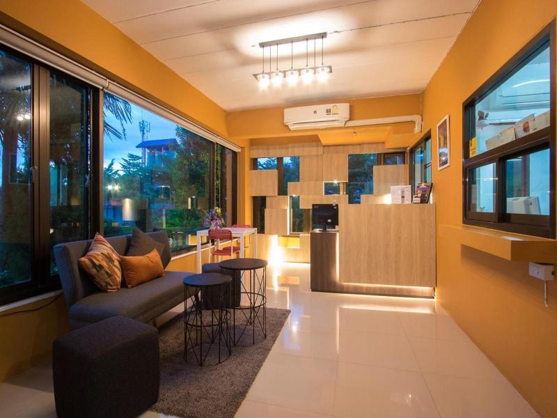 I-Home Residence and Hotel - Lobi