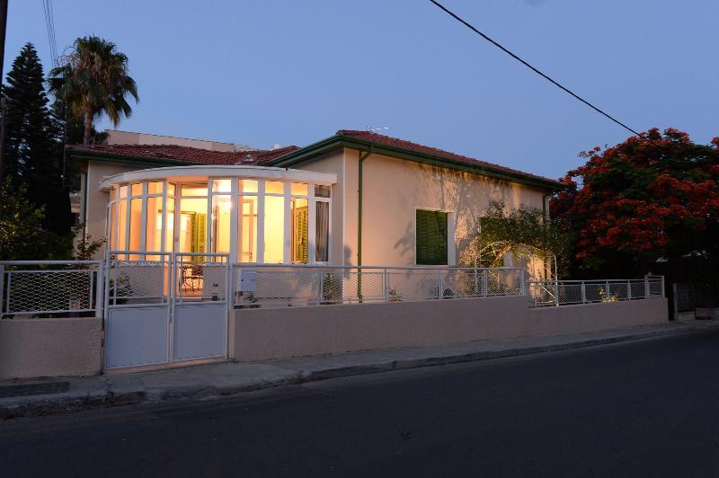Avgi's Home - Genel