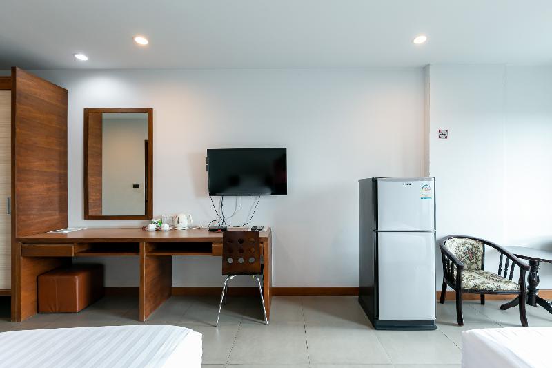 Farthai Residence by Zuzu - Oda