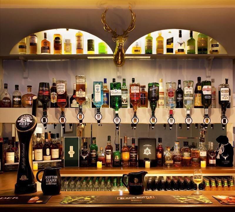 Loch Maree - Bar