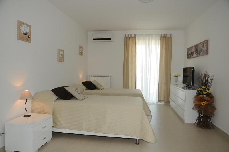 Isa Fiumicino Airport Residence - Oda