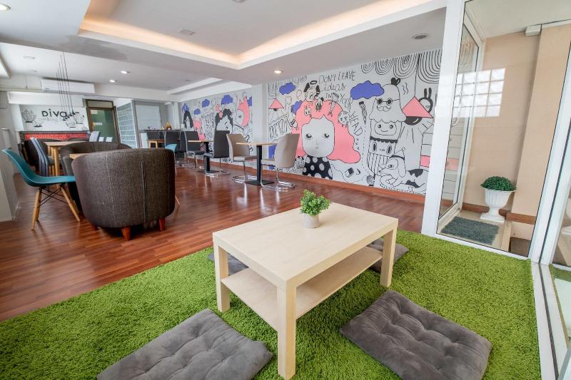 Spacy BKK by ZUZU - Restoran