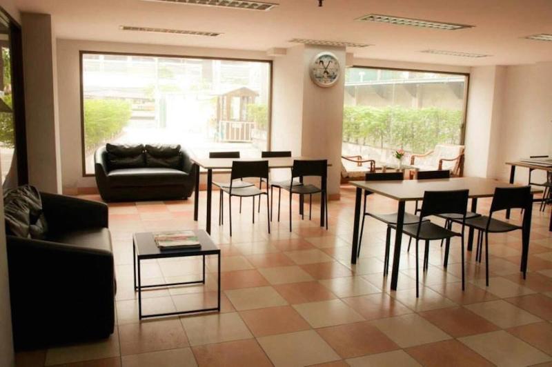 S.K. Residence - Lobi