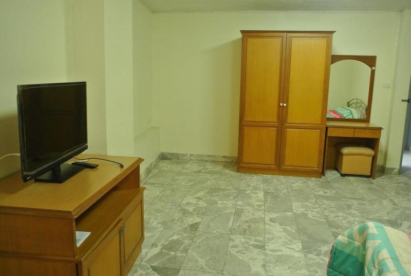 S.K. Residence - Oda