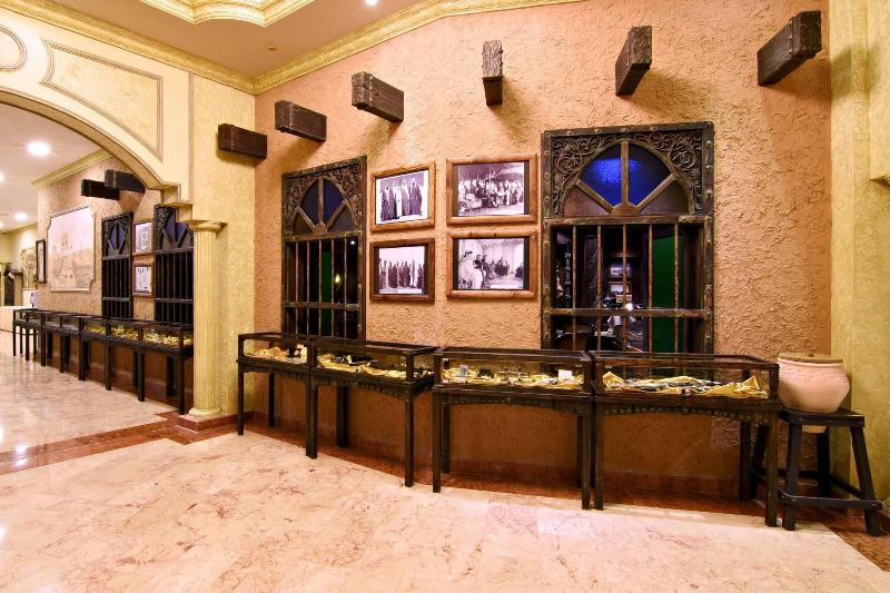 Karan Hotel - Lobi