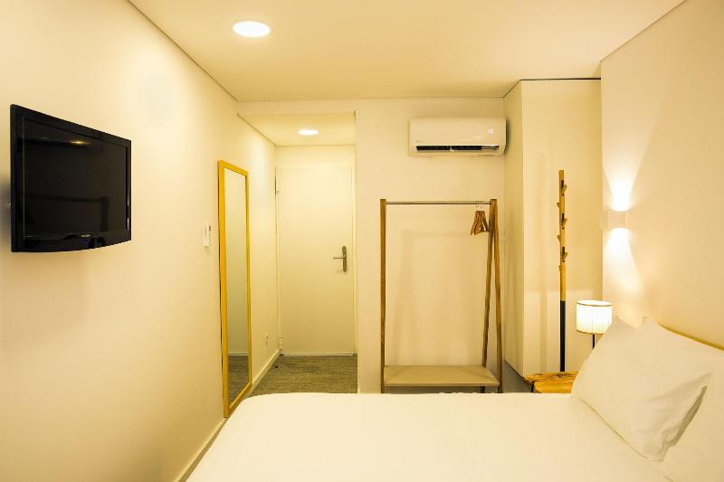 BO - Álvares Cabral Guest House - Oda