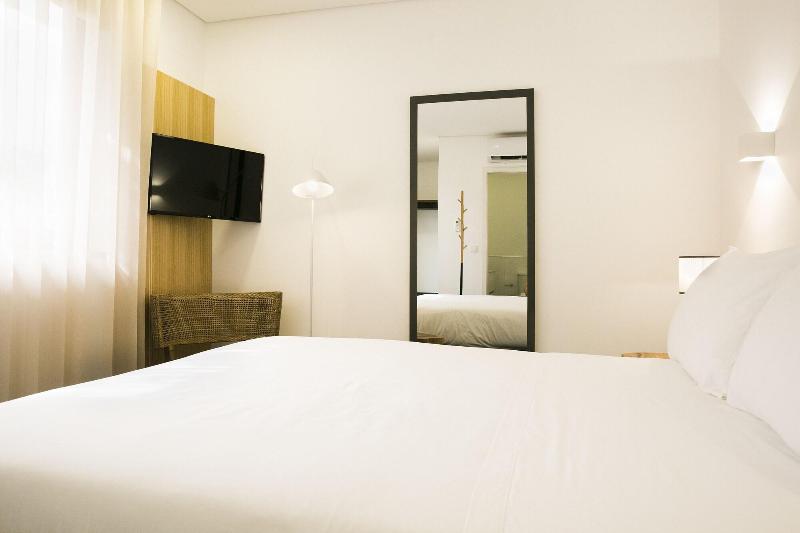 BO - Álvares Cabral Guest House - Oda