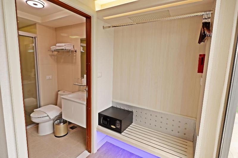Justice Hotel - Oda
