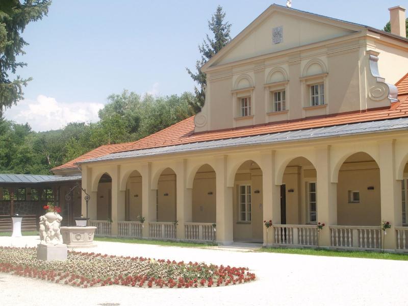 Klebelsberg Kastély - Genel