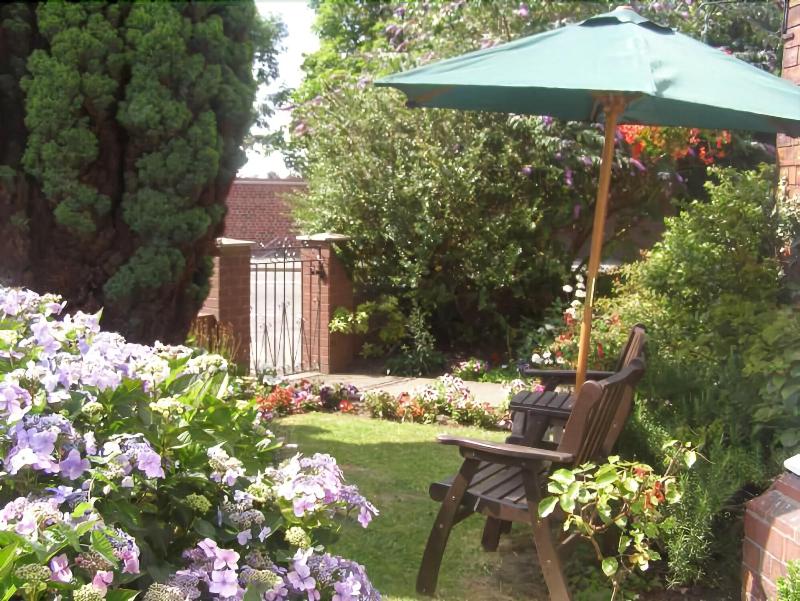 Anton Guest House Bed And Breakfast - Genel