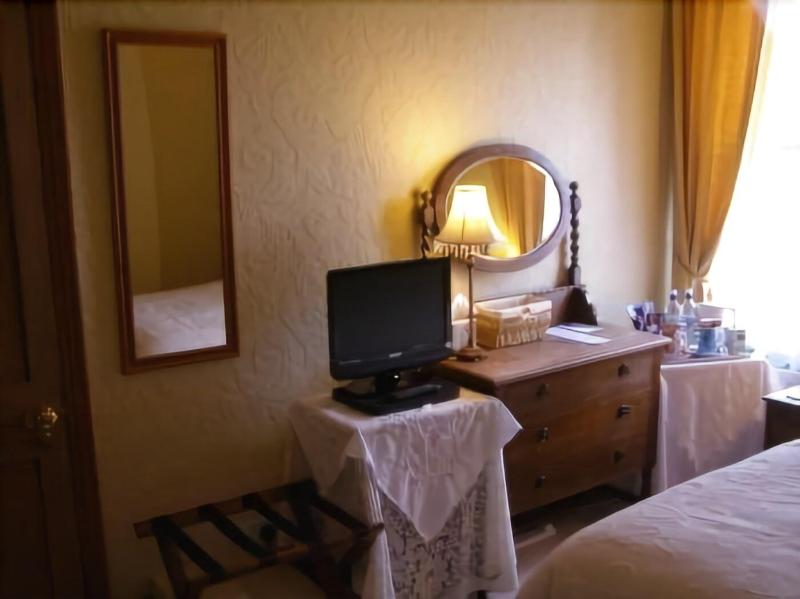 Anton Guest House Bed And Breakfast - Oda