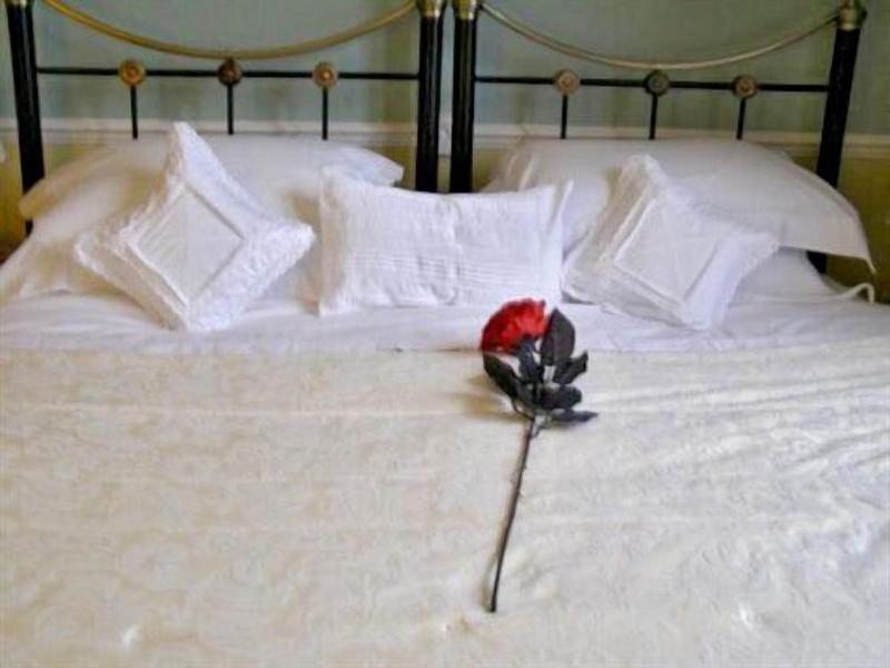 Anton Guest House Bed And Breakfast - Oda