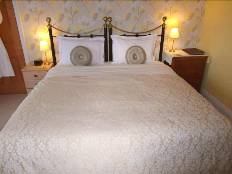 Anton Guest House Bed And Breakfast - Oda