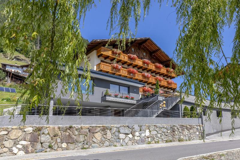 Hotel Kronhof - Genel
